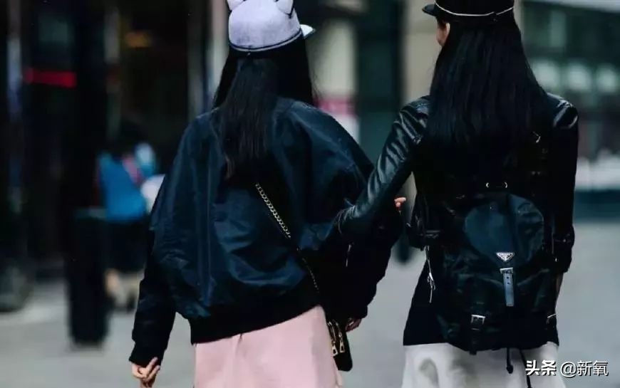 prada是盗版吗,prada山寨版