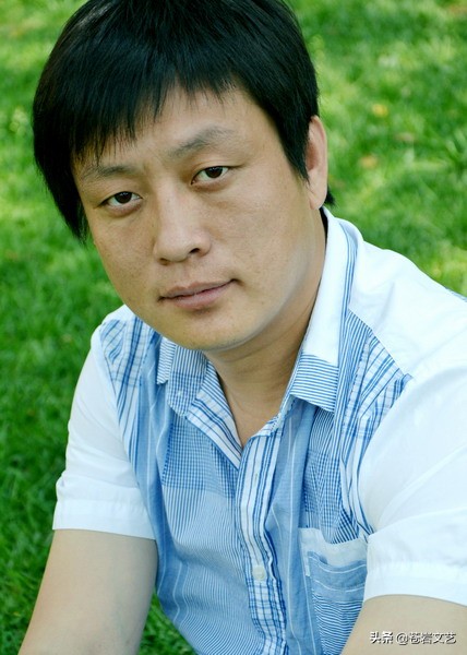 新中国70华诞献歌《祖国送我一匹马》，远牵词，马佶曲，张艳君唱