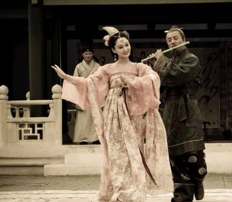 cctv历史纪录片百集中国通史,必看bbc十部顶级纪录片人文历史