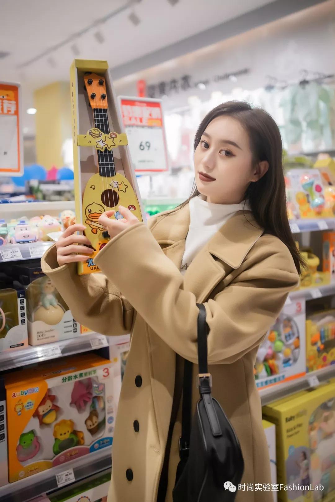 閫佺粰骞磋交浜虹殑瀹炵敤绀肩墿,閫佺粰骞磋交浜虹殑鏂板勾绀煎搧