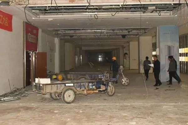 品牌汇聚群星闪耀石家庄月星家居热烈祝贺芝华仕沙发进场装修