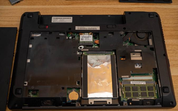 佰微ssd固态迁移教程,佰微phoenix固态硬盘