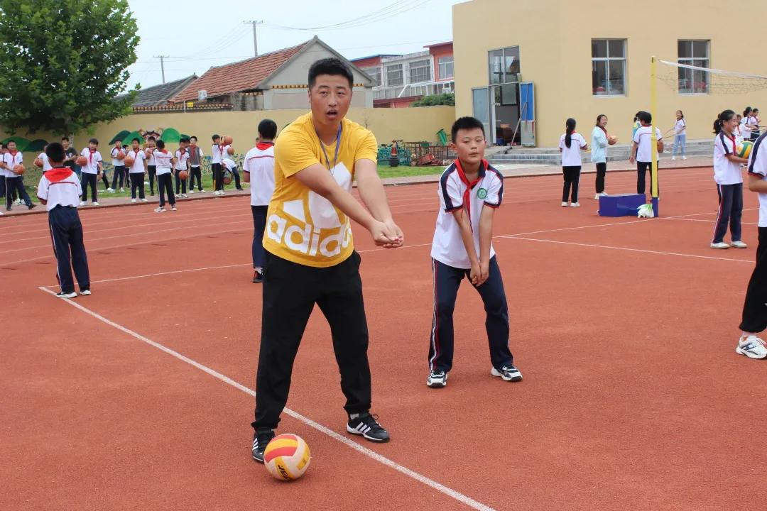 小学课后服务综合素养提升方式,课后服务促进学生个性发展