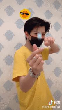 雪碧迪丽热巴,雪碧迪丽热巴代言现场