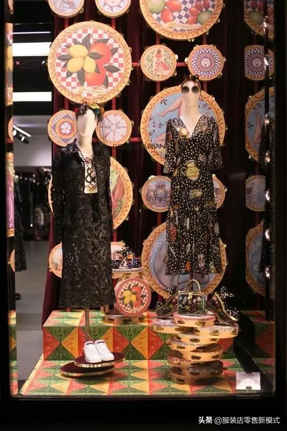 餐具的陈列技巧餐具的花式陈列,陈列技巧斜线陈列