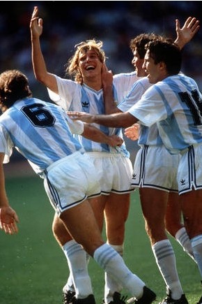 足坛过人最强的是谁,足球比赛大罗c罗最巅峰时刻