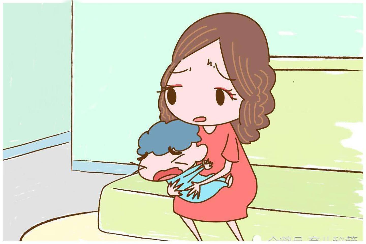 公交车上哺乳被大爷指责后续,宝妈公交车斥责女子