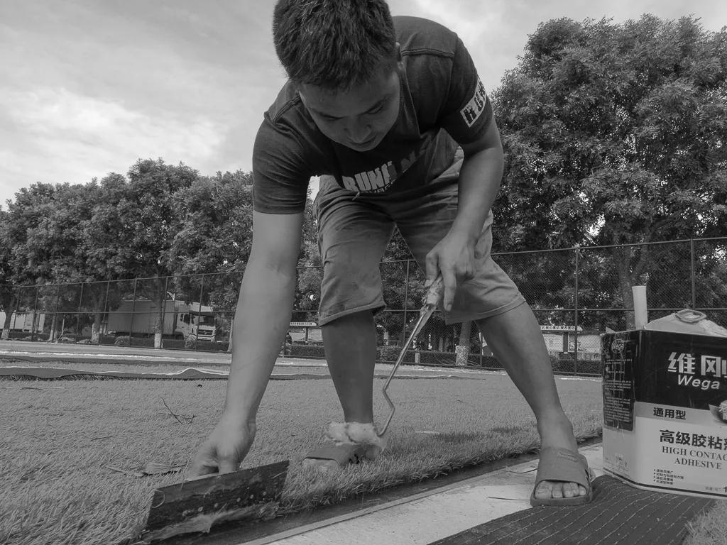 津门网邓书梁：七人足球场施建纪实