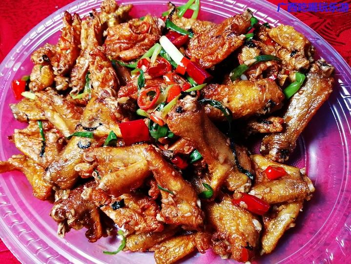 美食嘉年华再度来袭，滨都美食广场掀起舌尖上的狂欢