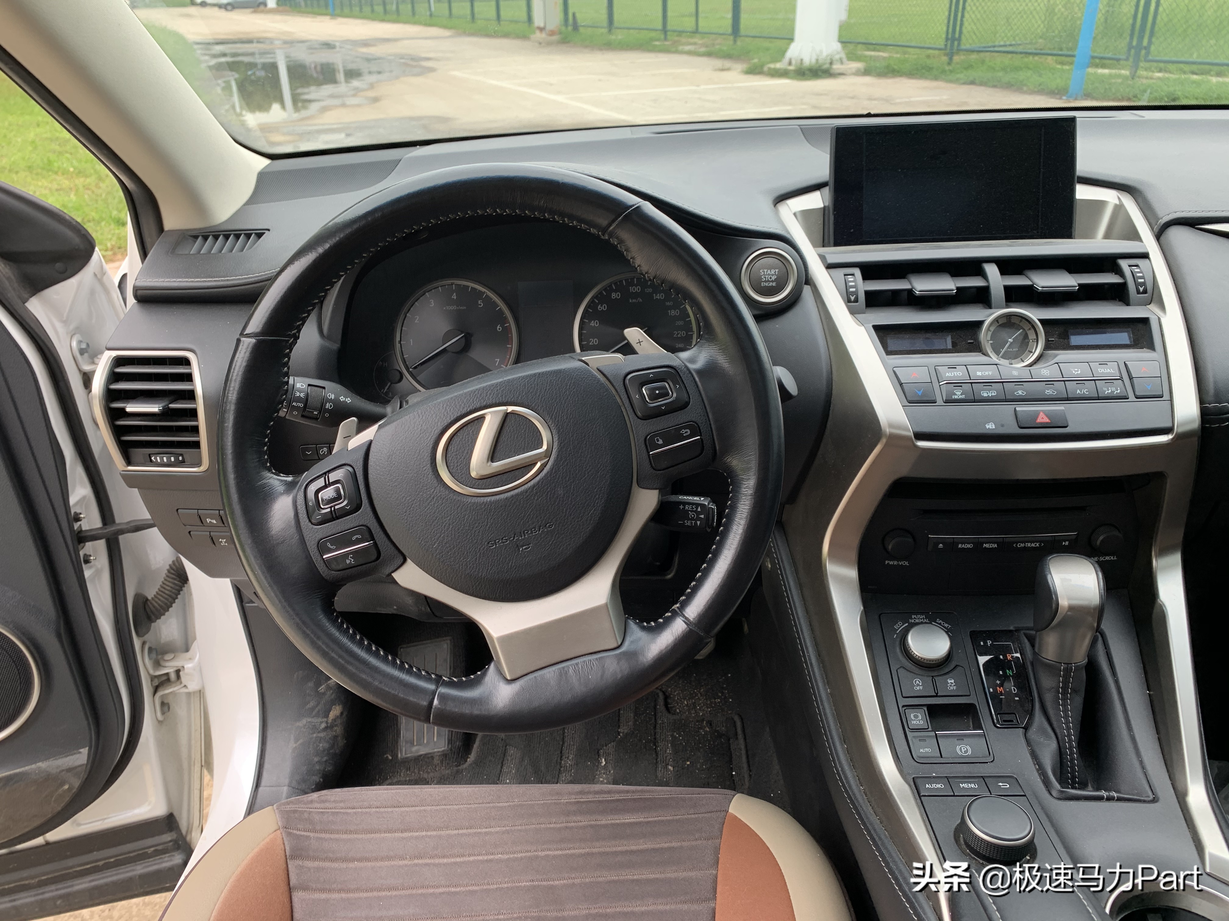 雷克萨斯nx跟雷克萨斯rx,最新款雷克萨斯nx试驾