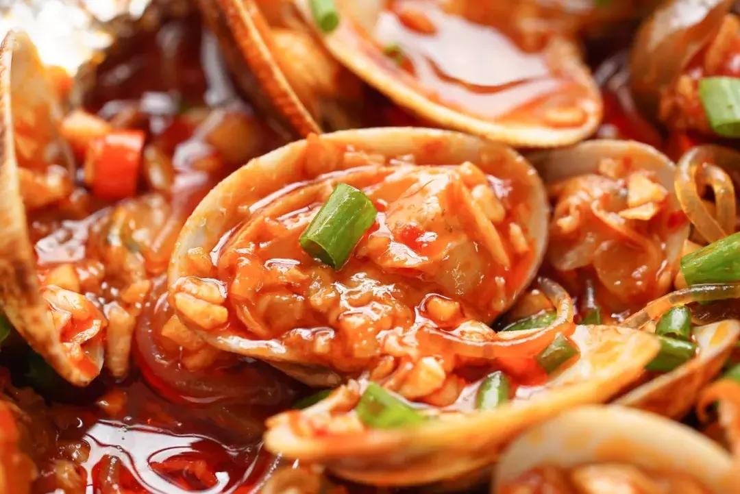 路边摊锡纸花甲粉做法,自己做的锡纸花甲粉