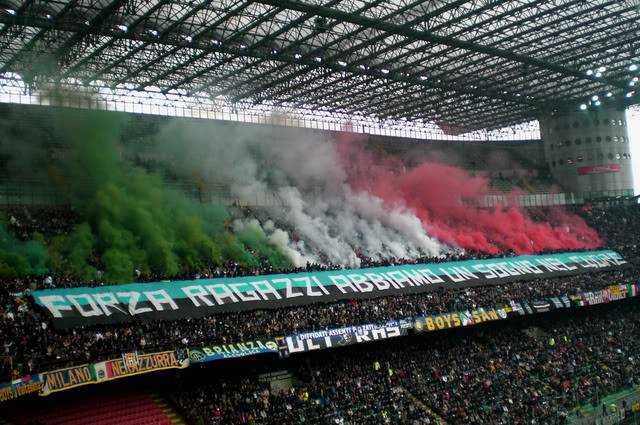 看台和场地是什么意思,足球比赛看台是啥