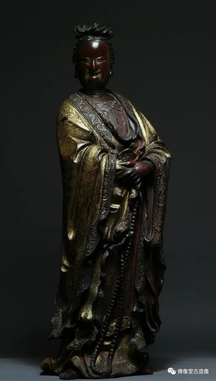 观音菩萨是怎么变成观音的,观音是怎么从男人变成女人的