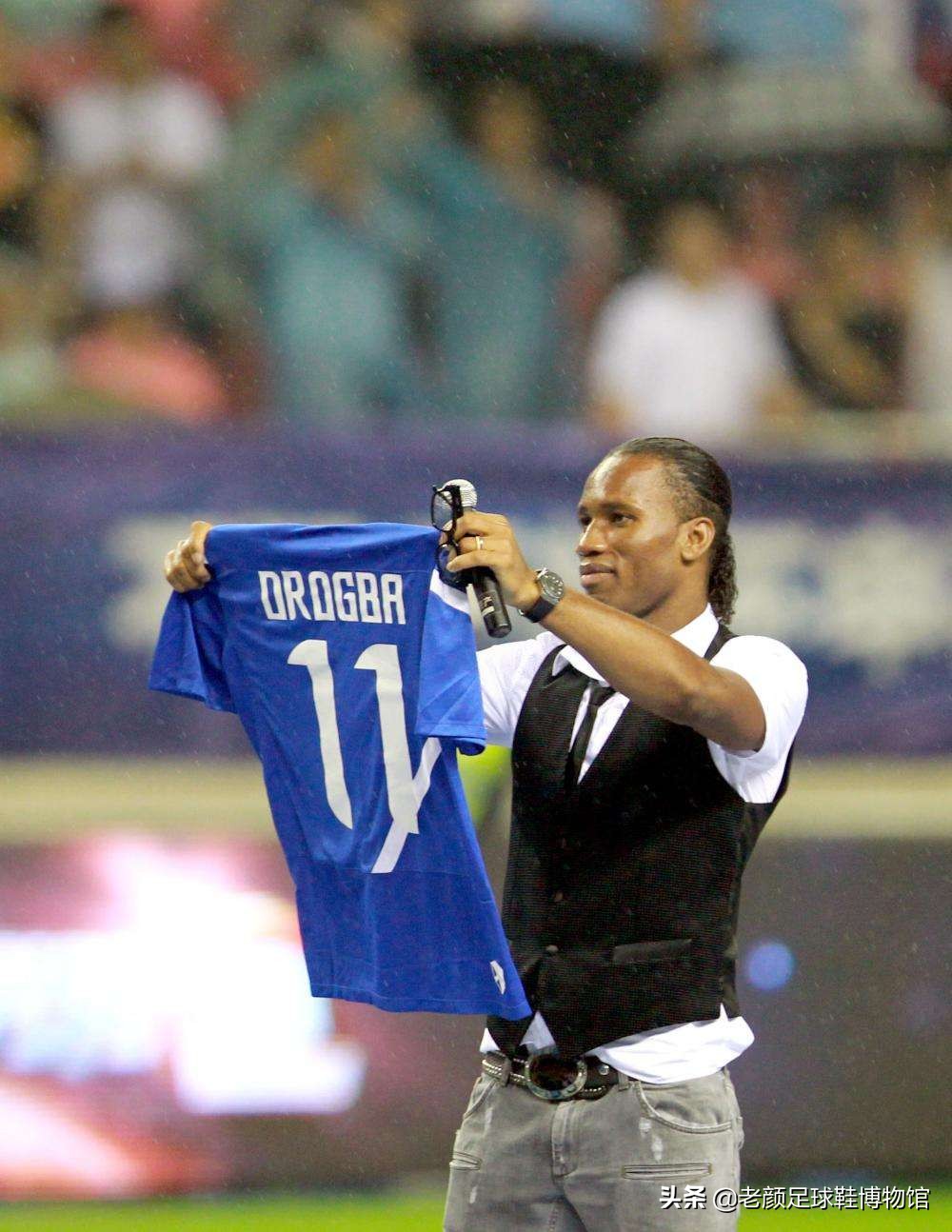 中超史上最强外援，专门碾压后卫，欧冠绝杀拜仁的非洲足球先生