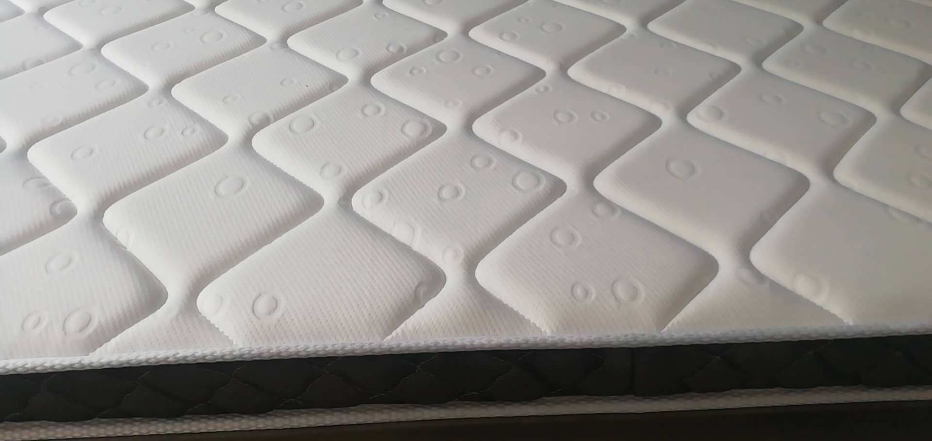 标准床垫尺寸长短误差多少算合格,床垫厚度测量标准方法