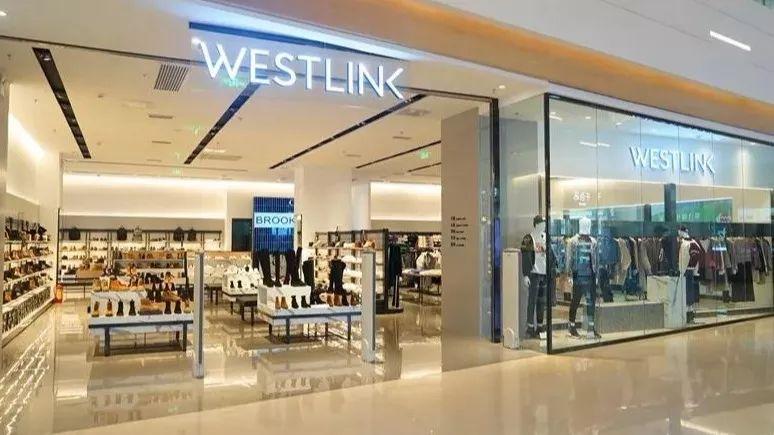 至强扫货攻略!佛山CBD潮玩新地标,女生月购物狂欢!