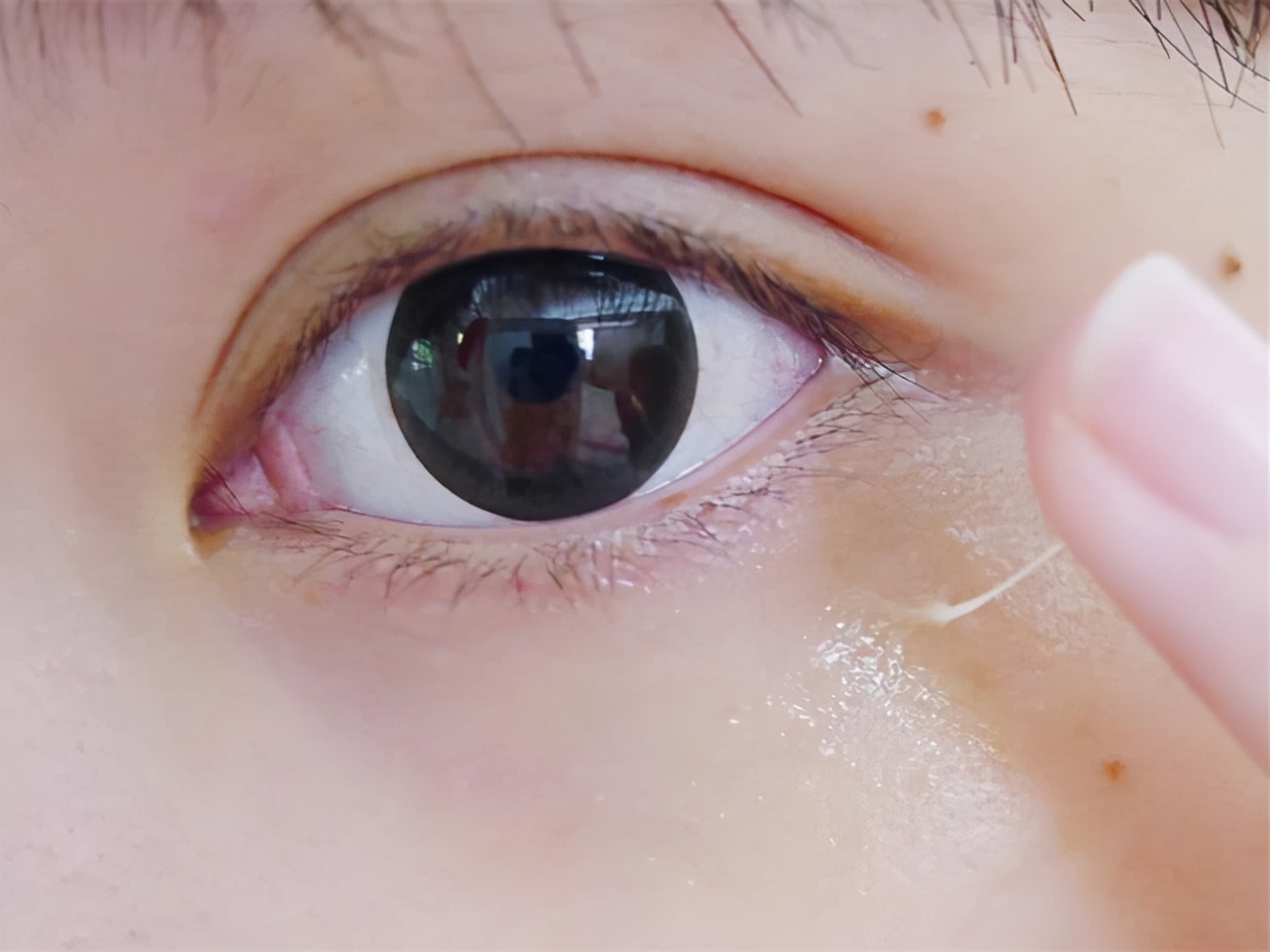 去除黑眼圈和细纹哪款眼霜比较好,淡化眼部细纹哪款眼霜好