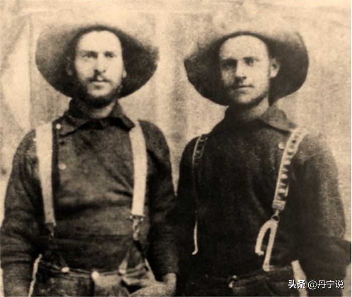 复古牛仔裤为什么又重新流行起来了呢？穿得越久越香