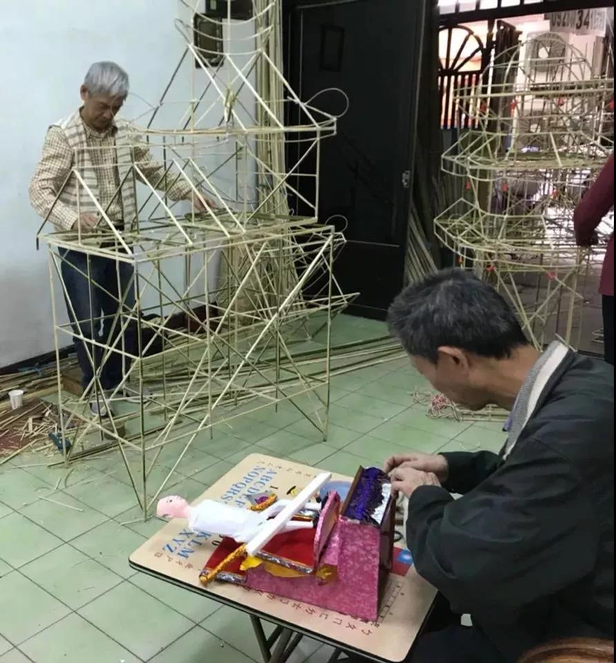 中国人烧给死人的纸扎,被法国博物馆收藏,老外:中国人太浪漫了