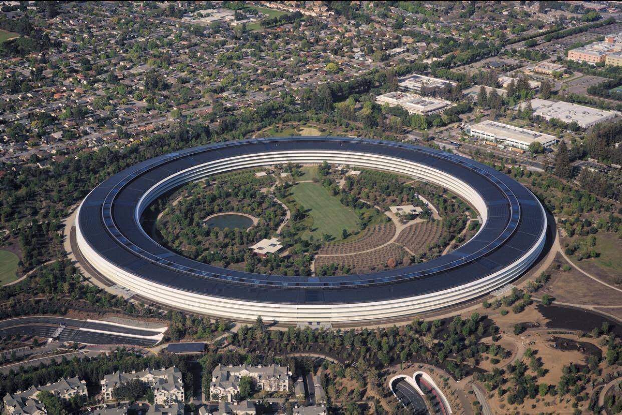 许家印花了1600亿建海花岛,许家印莲花体育馆开工了吗