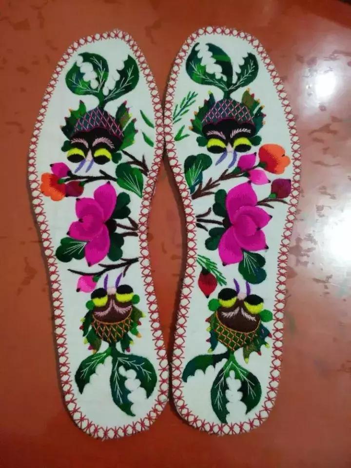 纯手工鞋垫又好学又简单又好看,简单的一针一线纯手工的鞋垫