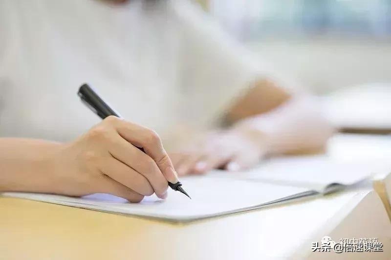 中考必须掌握的60个重点句型,中考英语满分作文必备十大句型