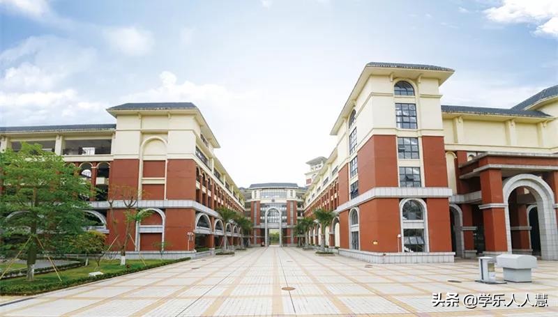 广州市白云区高中学校,白云区第三梯队高中哪个学校好