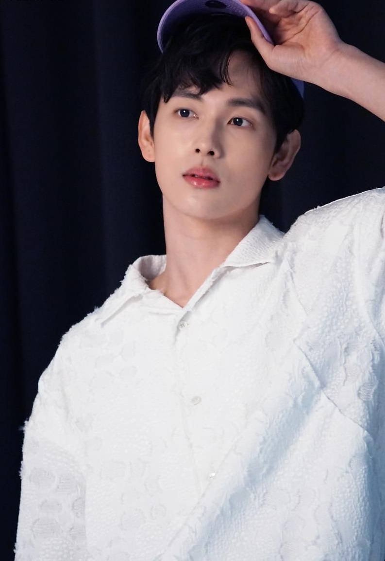 演员和爱豆有壁？这些韩圈偶像破壁而出打破偏见