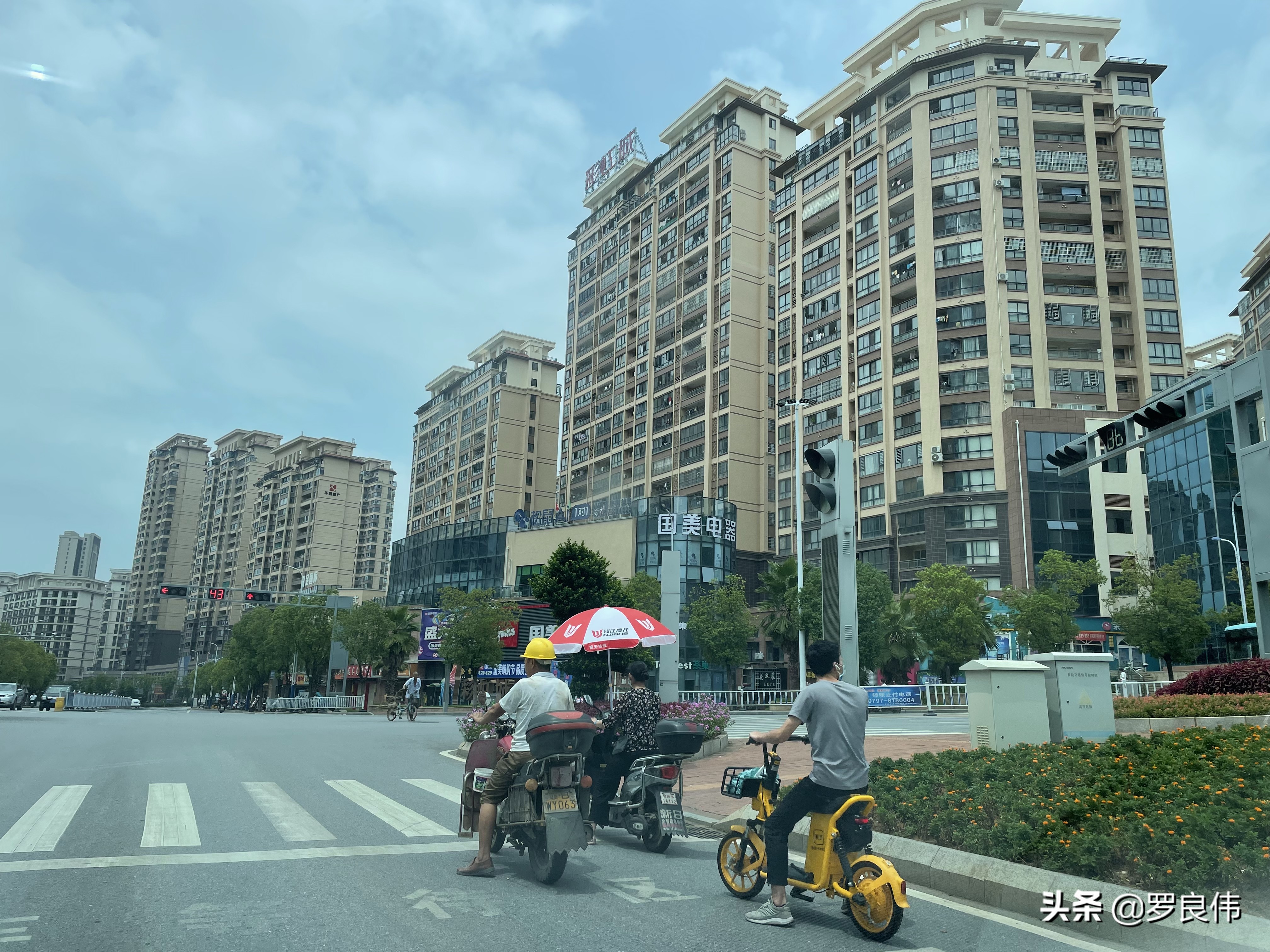 妻子离家出走八年寻情记,8年前妻子离家出走