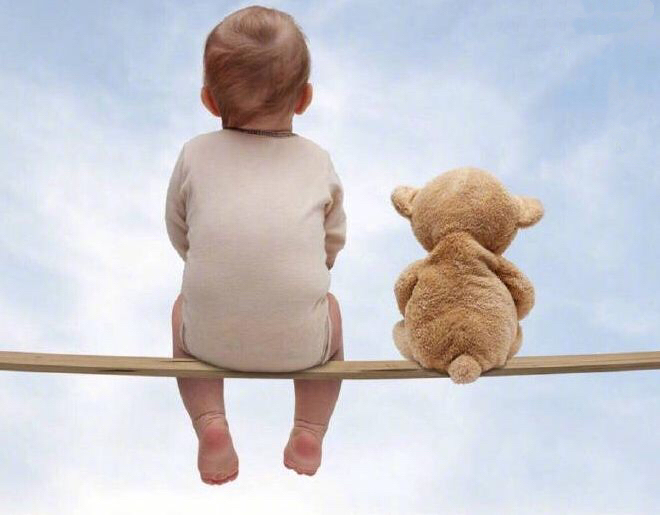 孩子总摸自己*处私**,怎么办?