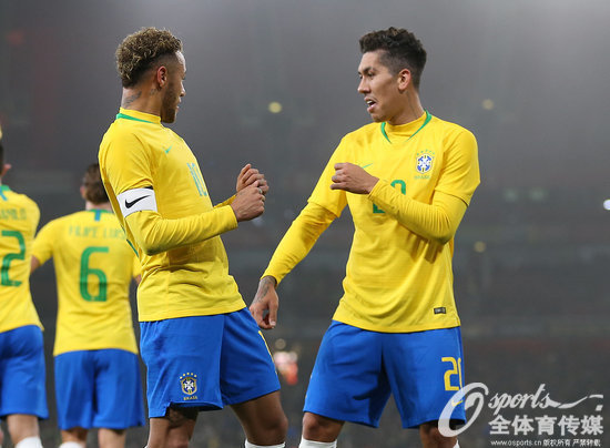 世界足球第一人贝利,贝利是最伟大的球员吗