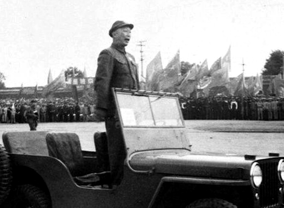 开国大典时,十大元帅都在做什么?*荣臻聂**担任阅兵总指挥