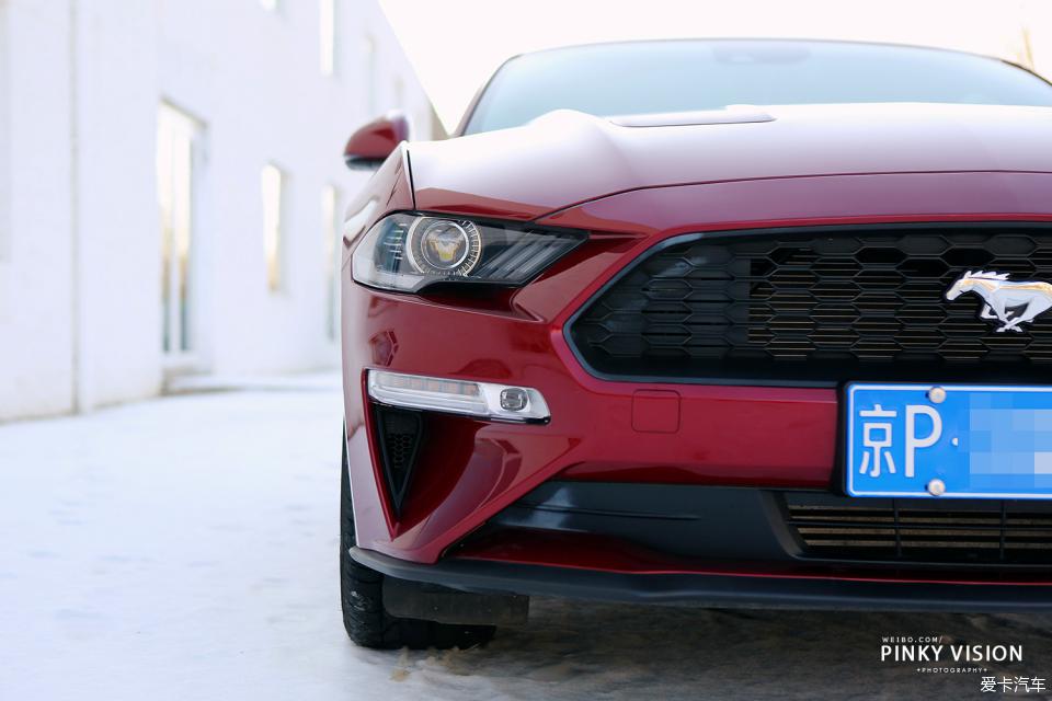 野马mustang宝石红,mustang提车真实评价