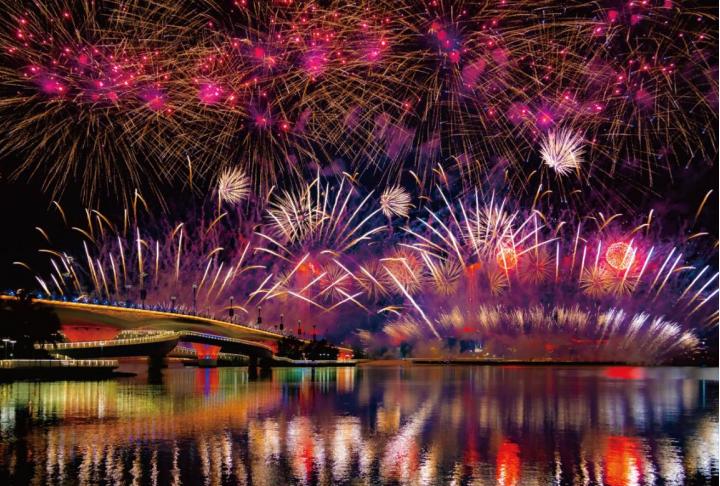 鎭掑ぇ娴疯姳宀涘浗搴嗙伅鍏夌瑙嗛,鎭掑ぇ娴疯姳宀涚伅鍏夌瓒呯噧