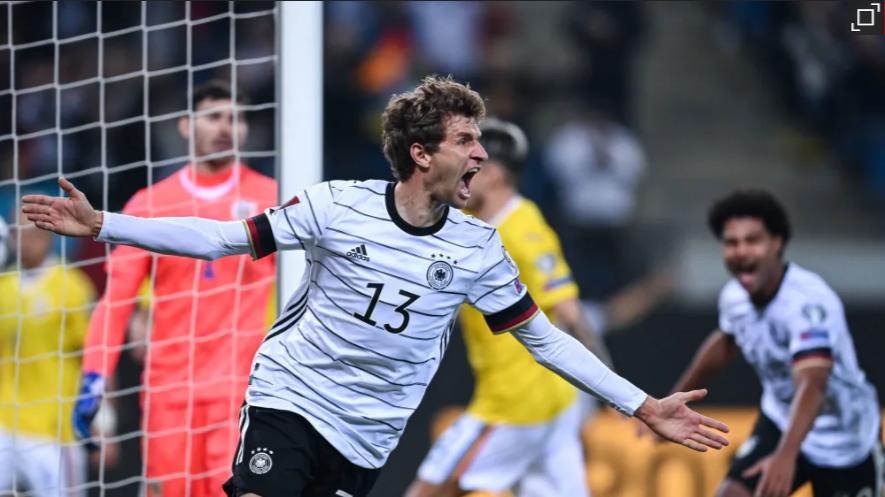 盘点踢球最厉害的人,踢球者历史百大球星