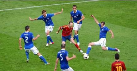 足坛名画之梅西1v11,足坛世界名画完整版