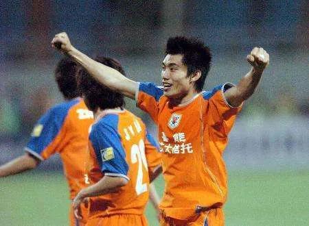 鲁能国内球员队史射手榜最新排名,鲁能生涯进球回顾