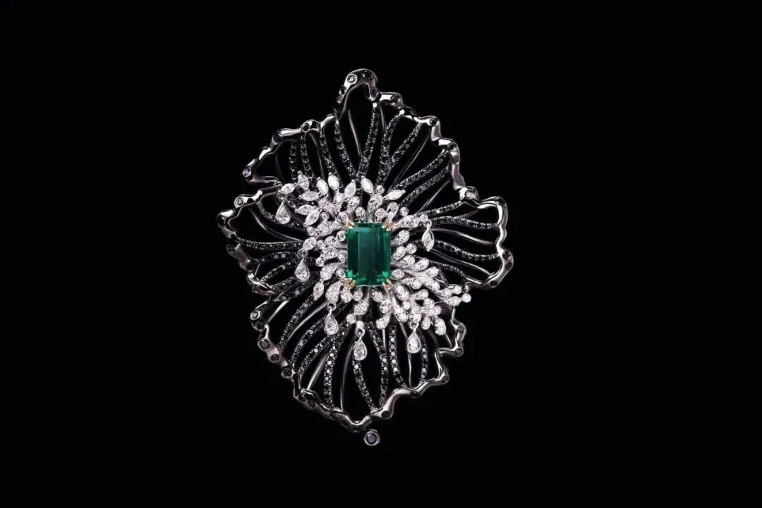 大牌珠宝祖母绿经典,祖母绿经典珠宝