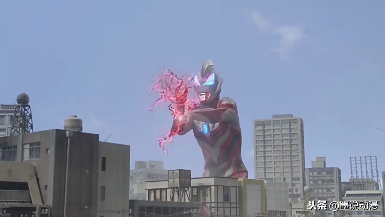 罗布奥特曼:其实罗布可以打败金古桥,只是他没用新属性罗布水晶