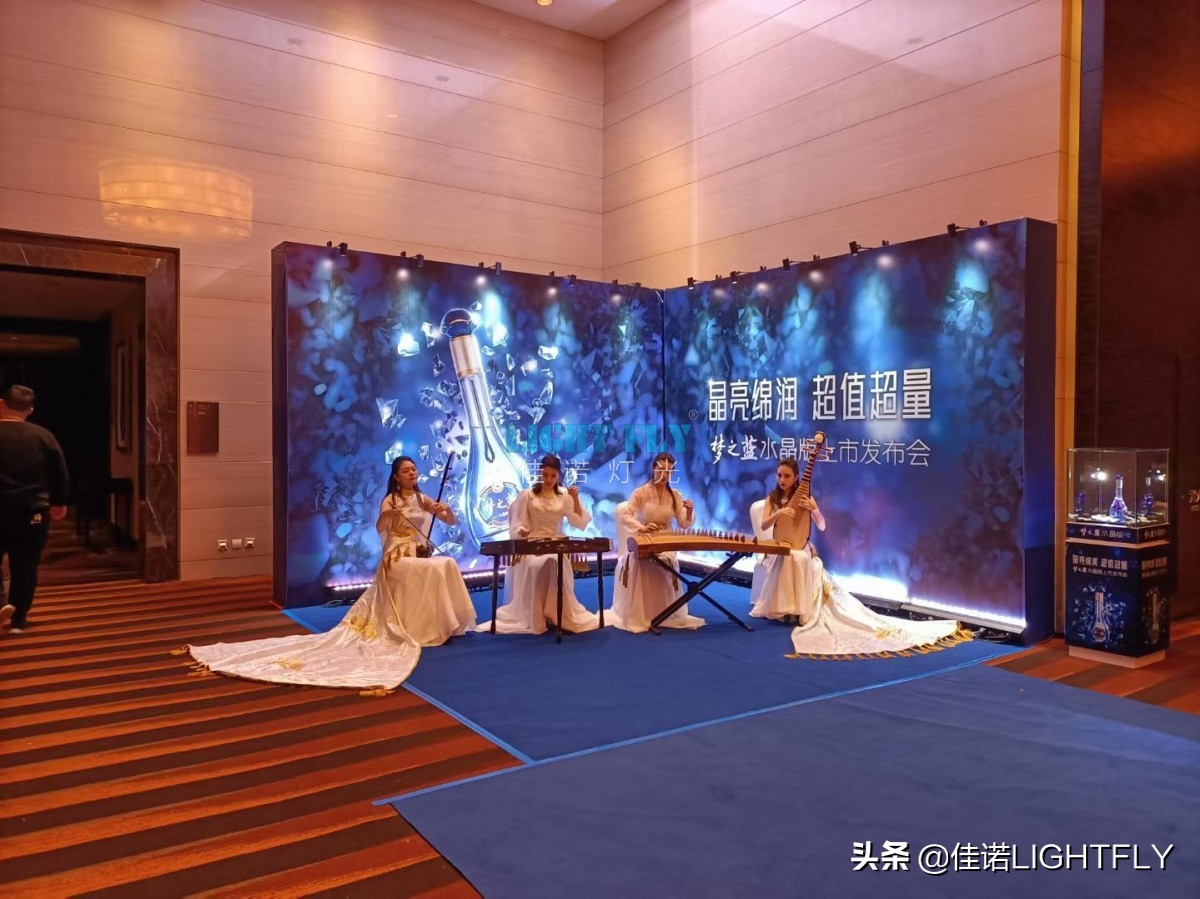 led洗墙灯0.8米,LED洗墙灯的灯光效果