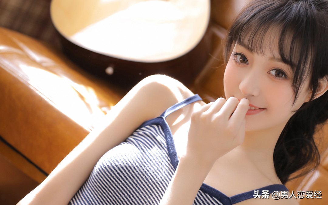 高情商聊天技巧坠入爱河,高情商的恋爱聊天技巧怎样说早安