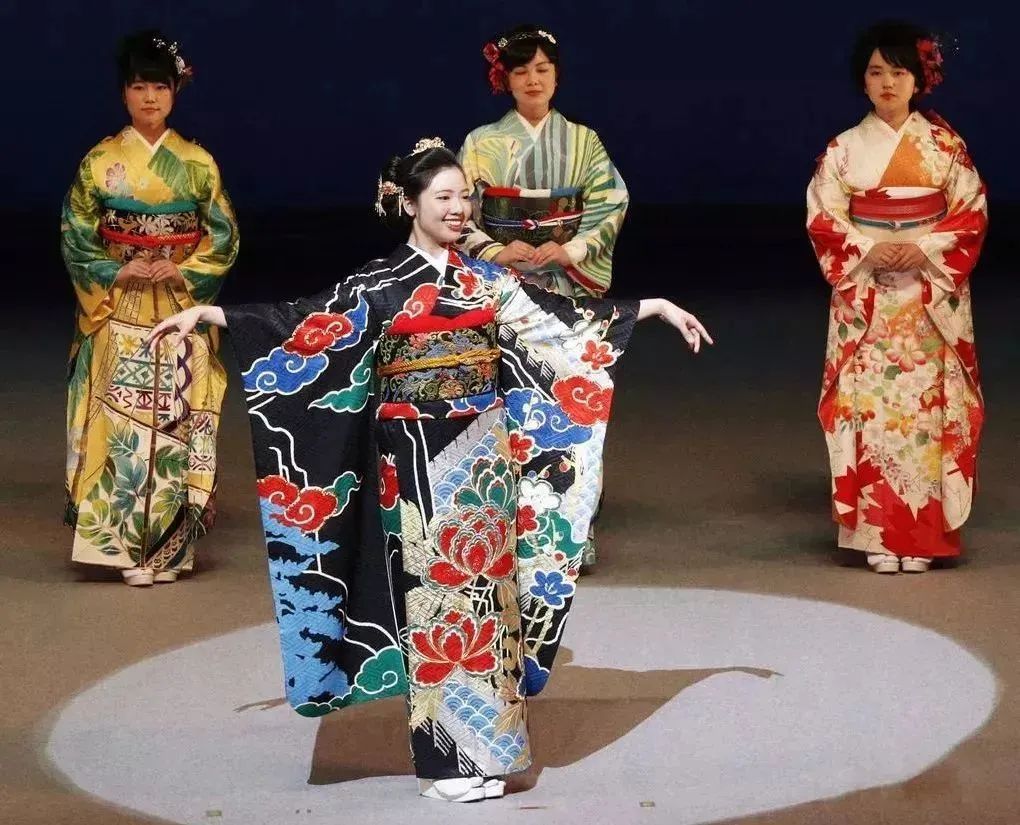 东京奥运会“日本设计”，为何每次都翻车？