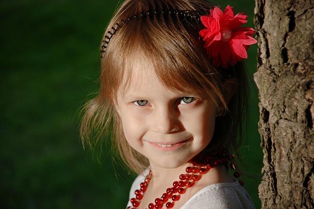 婴儿奶瓶哪个好不呛奶,婴儿奶瓶怎么选测评