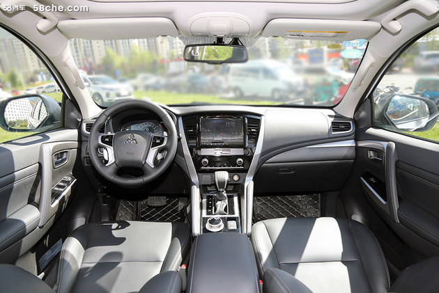 硬派越野有多硬,帕杰罗劲畅是硬派越野吗