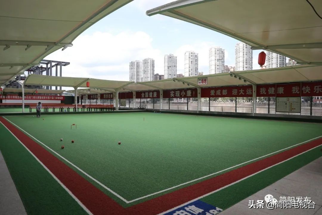 雄州影像记| 夜幕下、绿道里，弥漫着活力简阳的“运动基因”