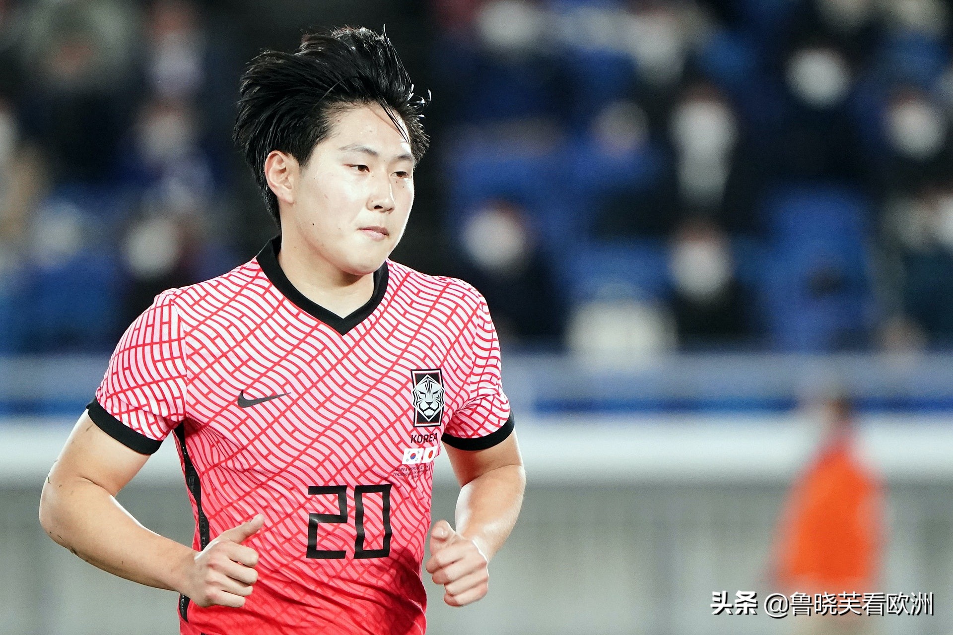 韩国和日本的足球队徽,韩国足球2019年队服