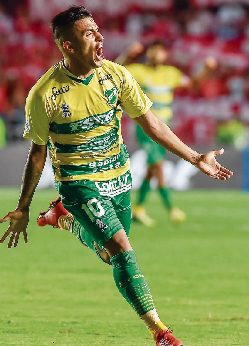 漫华的黄金球队：潜水三年终上岸！阿甲的亚盘王者