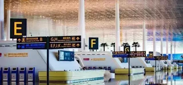 鎴戜滑鐨勮蹇嗘濡備竴鏉℃祦鍔ㄧ殑澶ф渤,绌垮煄璁板繂