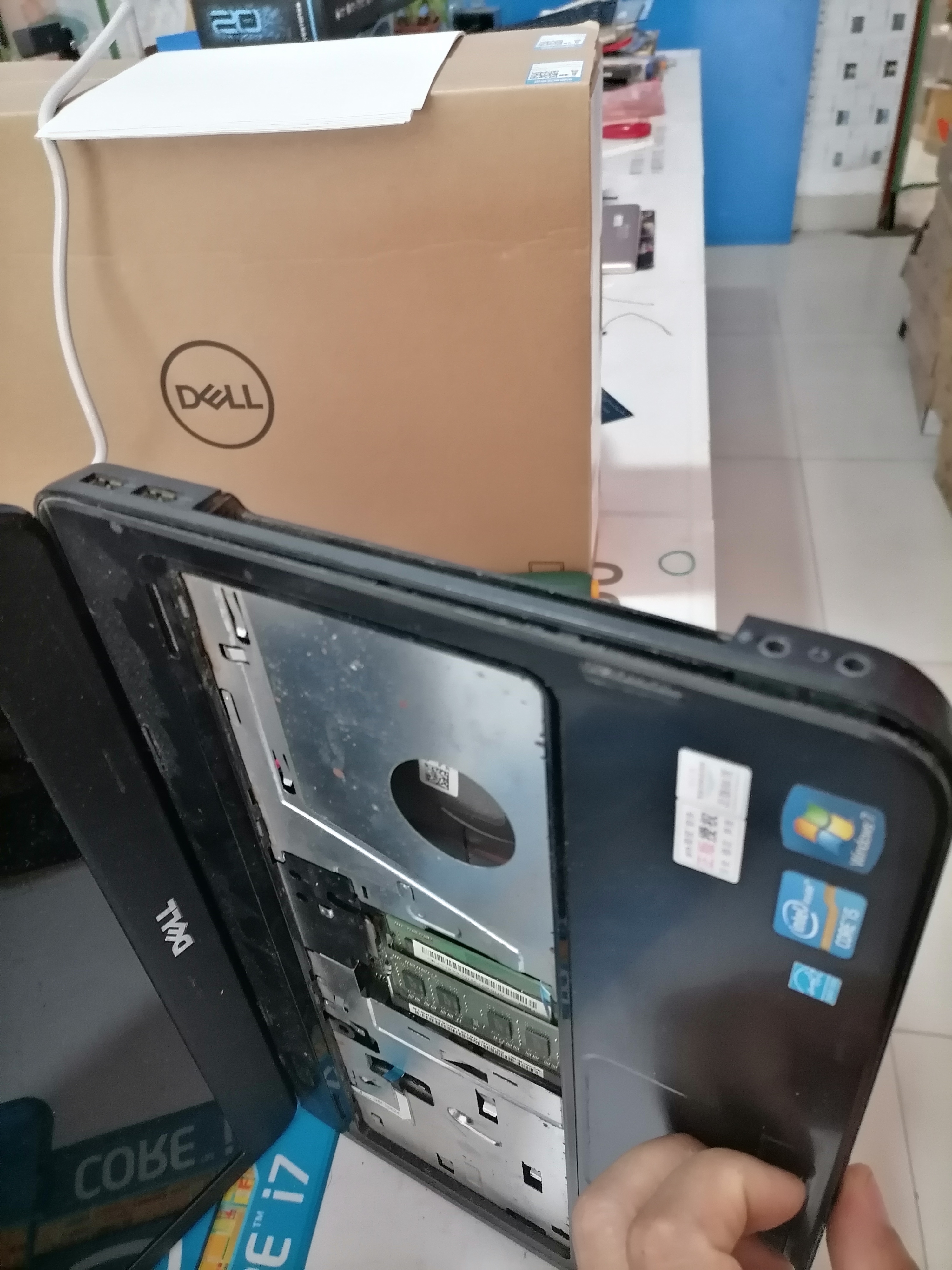 戴尔灵越n4050评测,戴尔灵越n4050拆机更换内存条