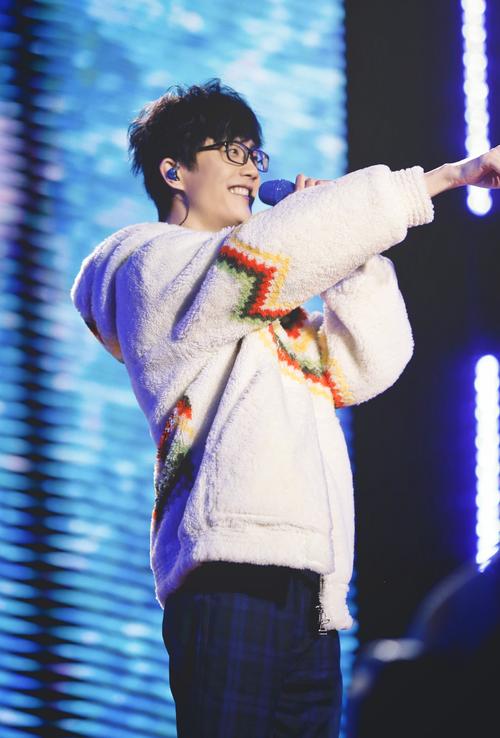 许嵩最抨击娱乐圈的歌,许嵩哪首歌怼了半个娱乐圈